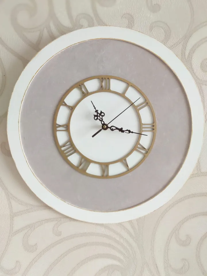 White gray round wall clock with gold dial Silent clock for bedroom or nursery Gift for Christmas, Birthday, Mother's Day, Wedding, Housewarming