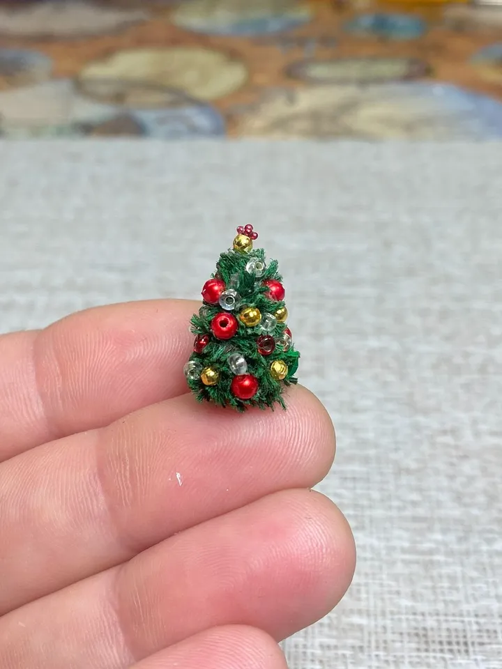 Tutorial. 7 ways to create trees for the Christmas holidays. Dollhouse miniature. Christmas.