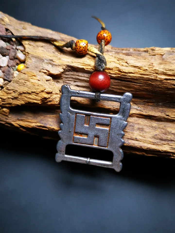Gandhanra Handmade Scripture Book Buckle,DIY Buckle for Book,Belt,Made of Cold Iron