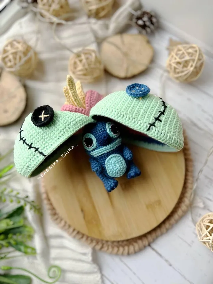 PDF Crochet Pattern Blue Alien Monster in Scrump, Amigurumi funny doll pattern, Cute monster, Animal pattern, Halloween pattern