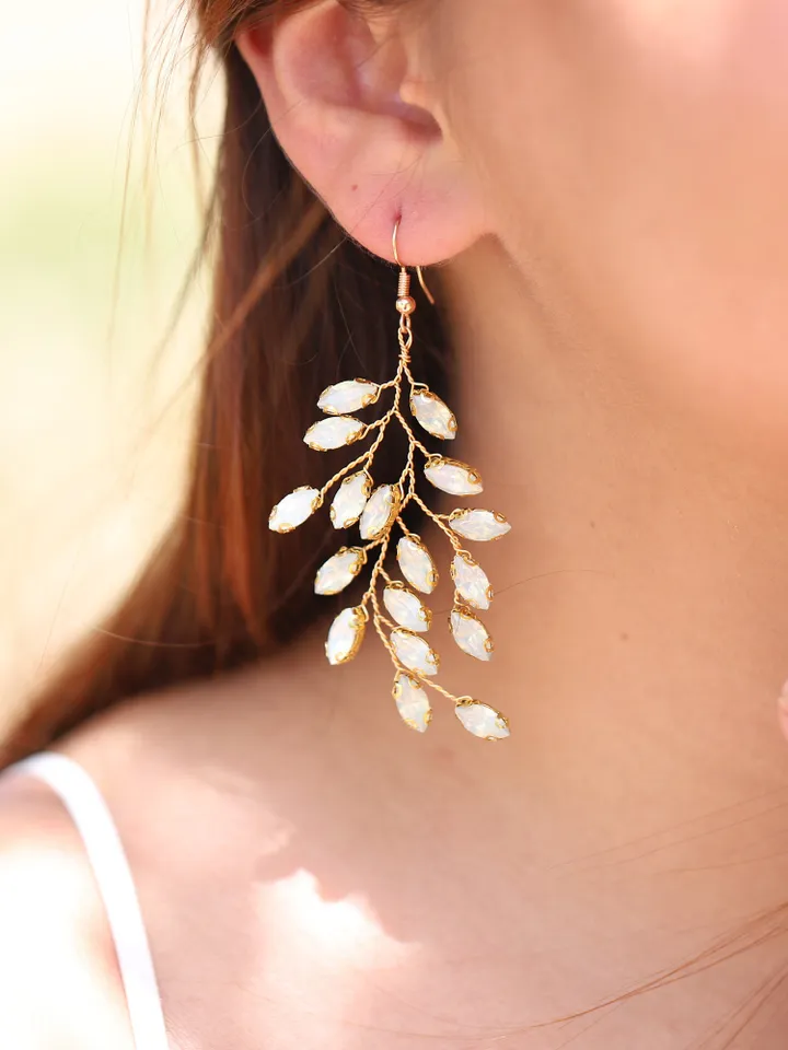 Opal Wedding Earrings, Boho Bridal Earrings, Long Chandelier Statement Earrings, Opal Crystal Wedding Jewelry For Bride, Bridal Jewelry Set