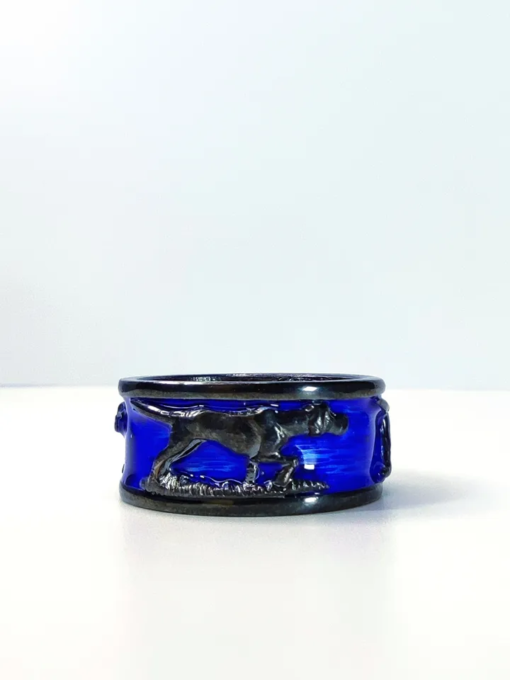 Ring - a gift for a hunter or dog lover