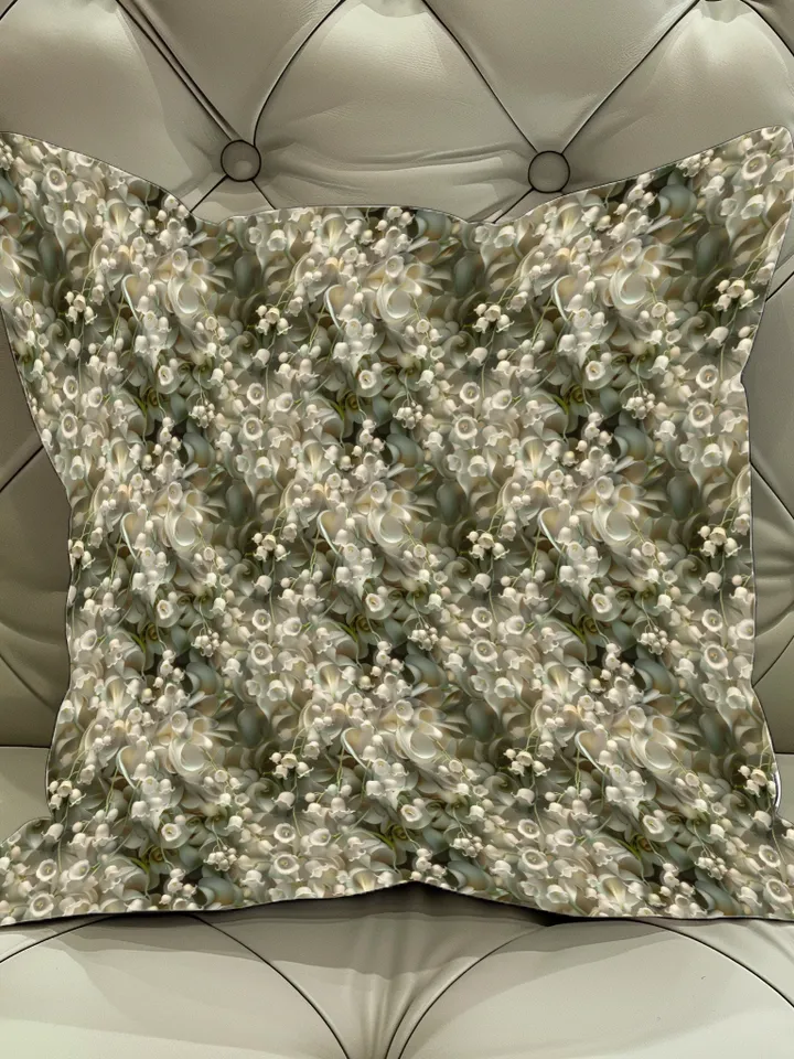 Seamless lilies of the valley flowers pattern, digital paper, mosaic pattern,
abstract floral seamless pattern, repeating pattern, commercial use