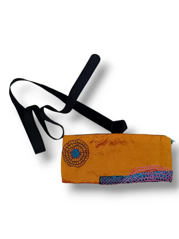 Pencil case with embroidery in Japanese boro style.