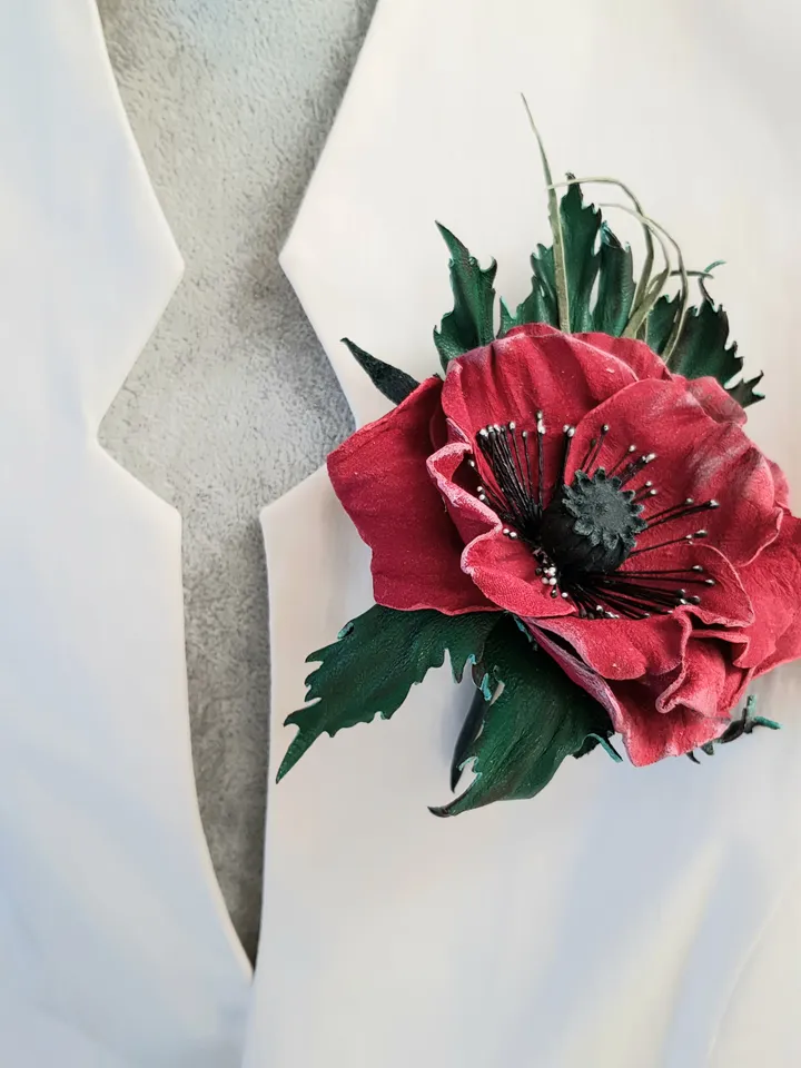 Leather brooch poppy for her, Leather womens jewelry