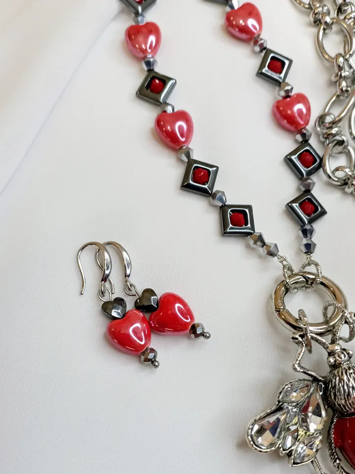 Red bee hearts necklace and earrings set, statement bee jewelry, bee gift, insect jewelry, heart earrings necklace set