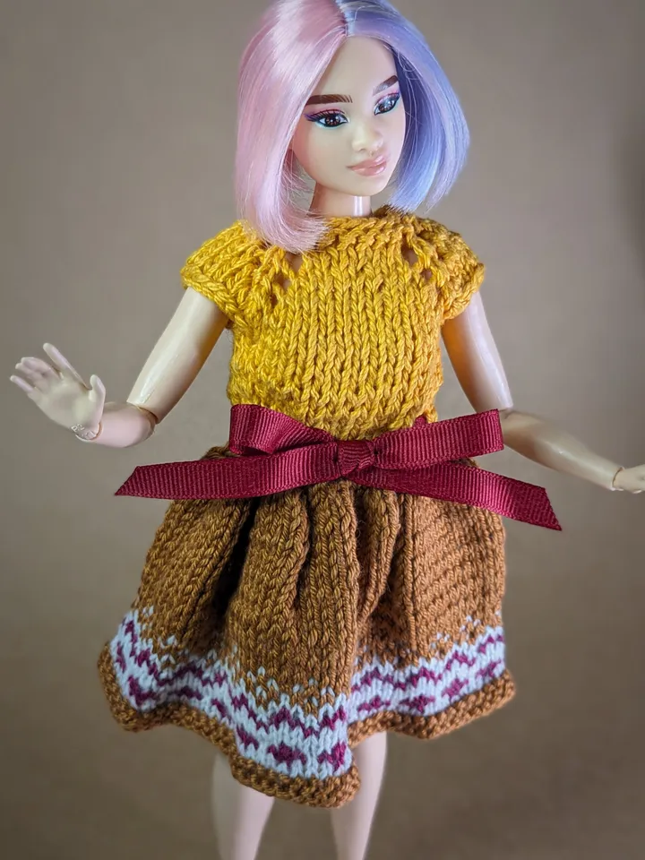 Handmade brown knitted dress for 1/6 scale fashion female dolls