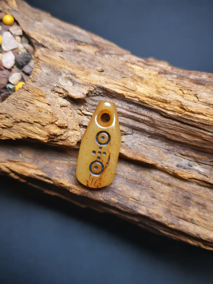 Gandhanra Tibetan Yak Bone Carved Amulet,Bead Counter Pendant,Mani Jewel Amulet for Mala,Prayer Beads
