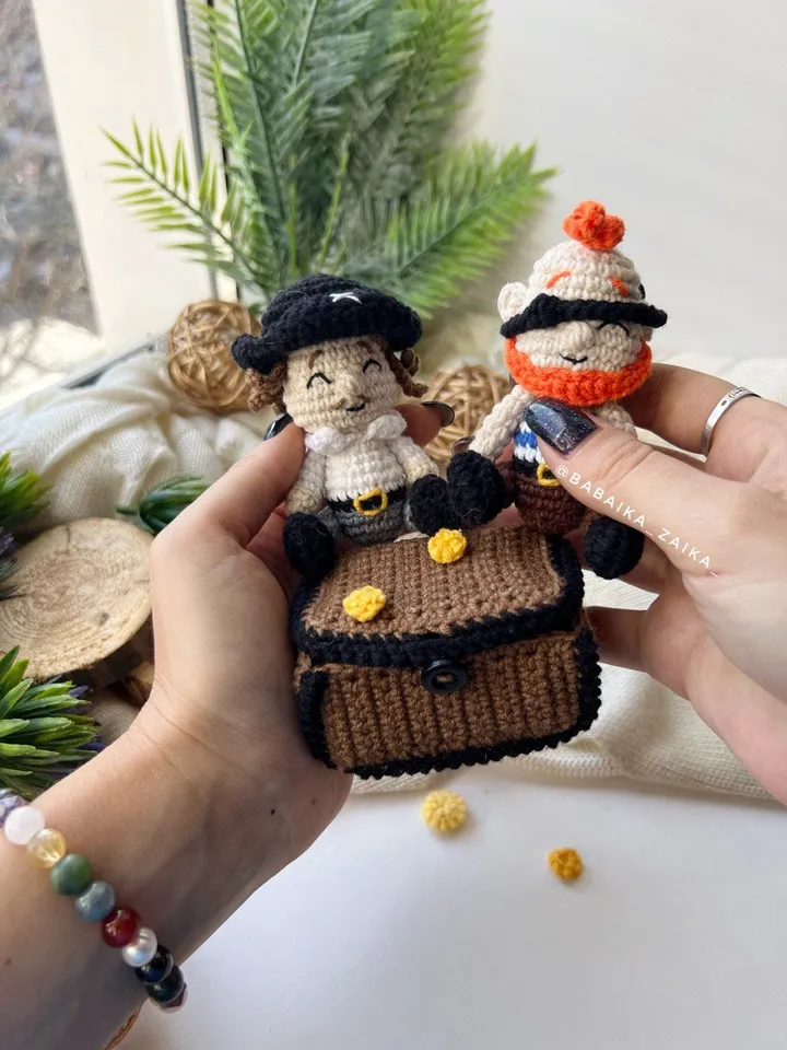 PDF Set 3 in 1 Funny Pirates and treasure chest, Crochet Pattern Pirates,  Small Toy Pattern, Amigurumi Doll Pattern Amigurumi chest pattern