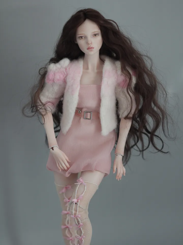 BJD porcelain doll
