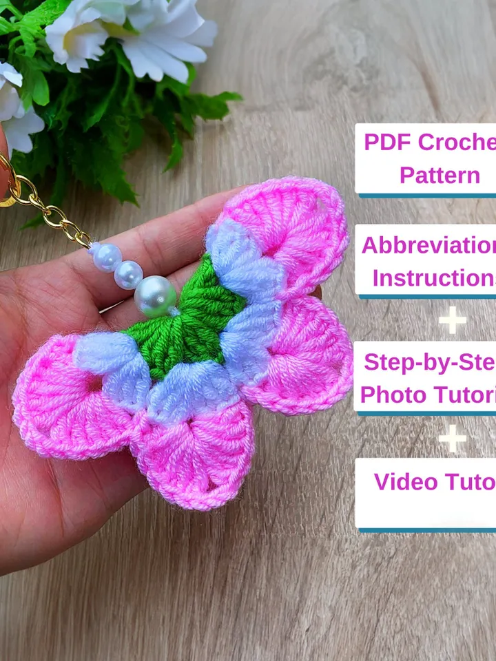 Crochet Flower Keychain Pattern, Easy PDF Tutorial for Beginners, Handmade Gift Idea for Valentineโs or Car Accessories