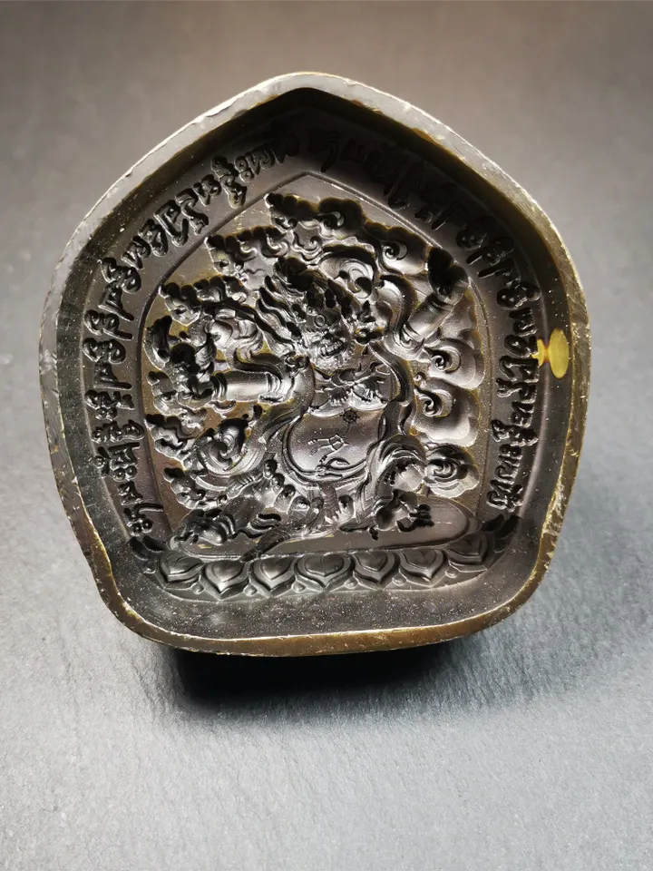 Gandhanra Tibetan Buddha Statue Tsa Tsa Mold, Vajrapani Tsha Tsha Mould For Making Clay Statue,2.95" × 2.6"
