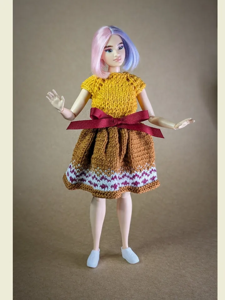 Handmade brown knitted dress for 1/6 scale fashion female dolls