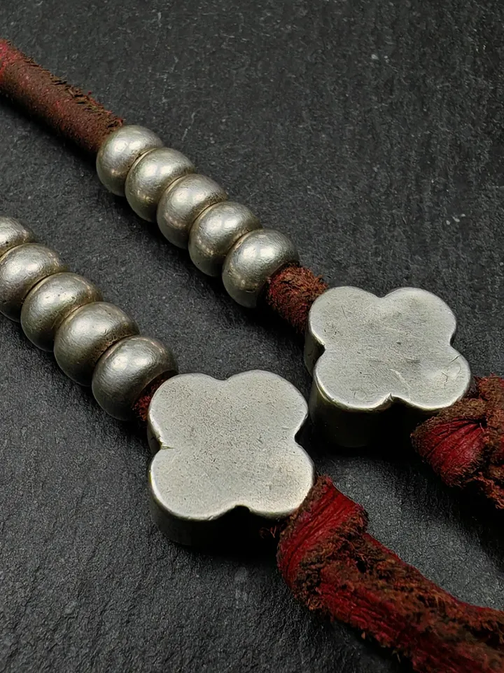 Authentic 8mm Tibetan Buddhist Prayer Bead Counters for 8-16mm Mala,with Gesang Flower Pendant,Made of Sterling Sliver,Decades Old