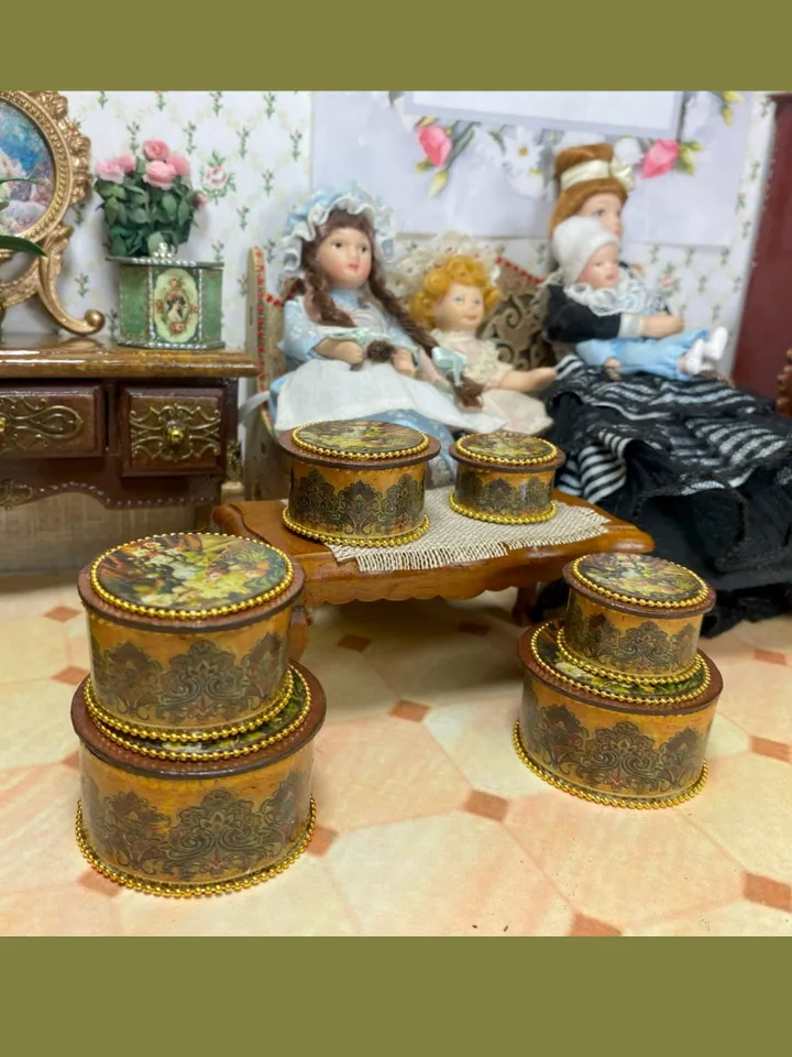 Tutorial. A set of boxes for a dollhouse. 1:12.1:6