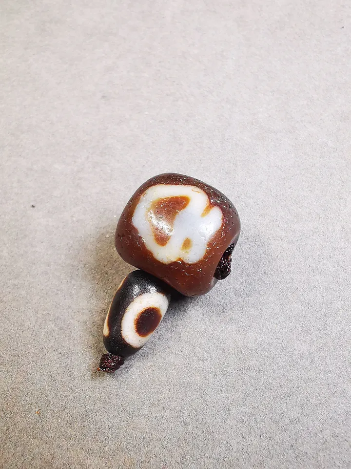Gandhanra Old Vase Dzi Guru Bead,T-drilled 3-Hole Mala Bead, Prayer Bead,Connector Bead for Buddhist Bead
