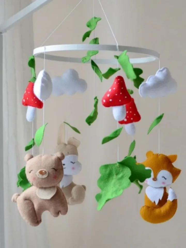 Newborn gift, Baby mobile for Woodland Nursery decor, cute forest animals, fox, flowers, Crib mobile