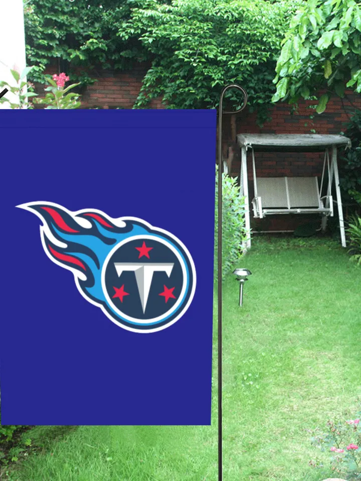 Tennessee Titans Garden Flag