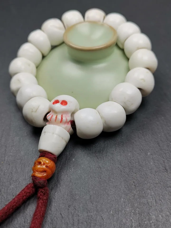 Gandhanra Vintage Tibetan Conch Shell Wrist Mala | 16mm Shankha Shell Prayer Beads Bracelet for Meditation and Spiritual Practice