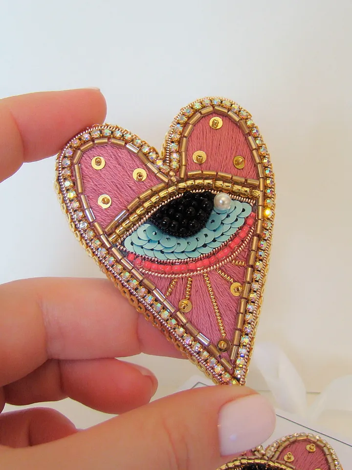 Heart eye brooch, embroidered brooch, beaded heart brooch
