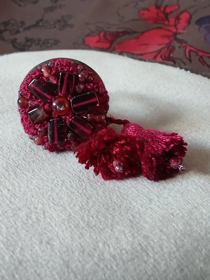Garnet embroidered ring
