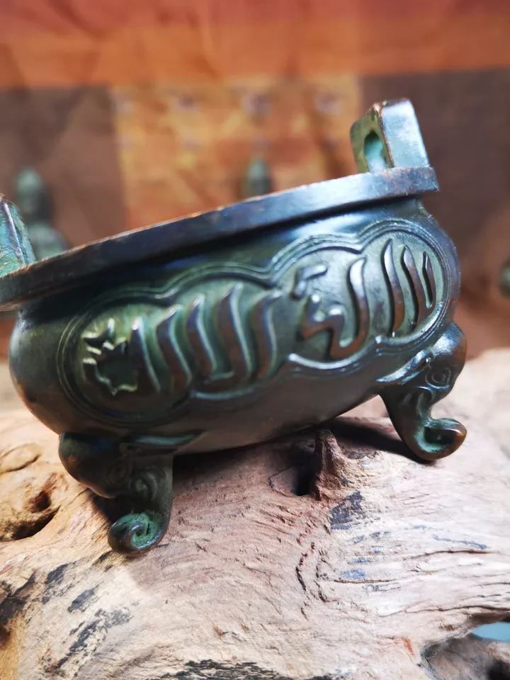 Gandhanra Vintage Chinese Censer,Amphora Incense Burner,for Incense and Offering
