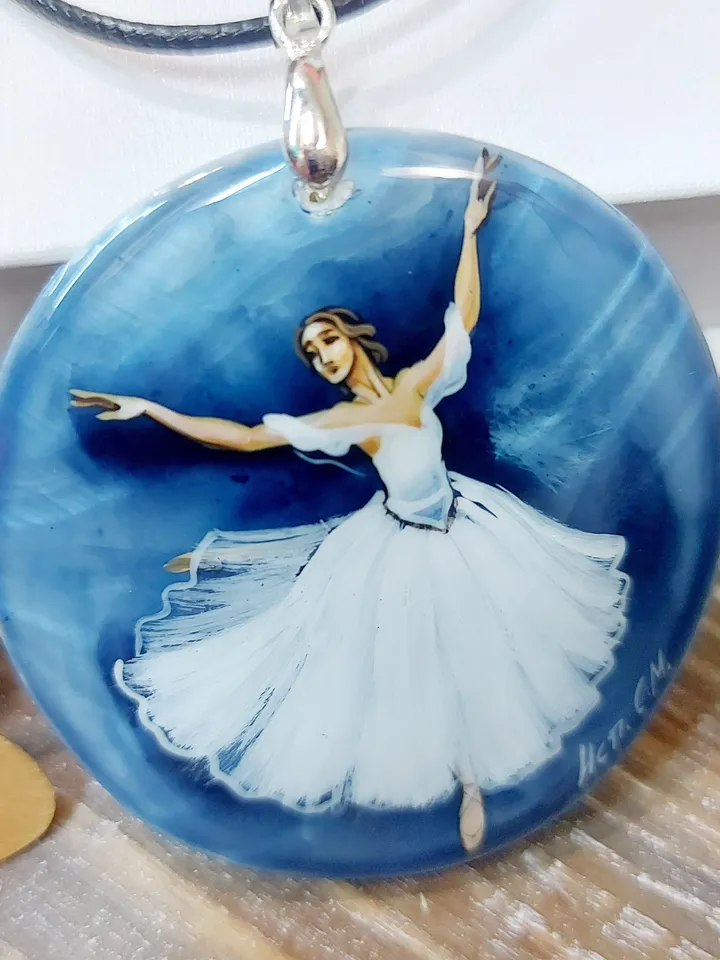 Mother-of-pearl Russian hand-painted necklace pendant "Ballerina" Hand paint necklace pendant Mother-of-pearl Russian hand-painted