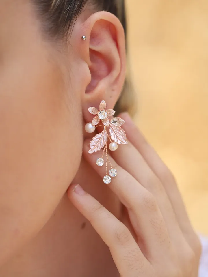 Rose Gold Floral Bridal Earrings, Crystal Wedding Earrings, Floral Jewelry Set, Pearl Jewelry, Boho Wedding Earrings, Statement Earrings