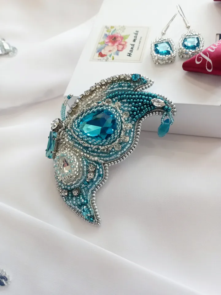 Handmade crystal aquamarine butterfly brooch earrings set for women, butterfly pin, gift for her, aquamarine jewelry set