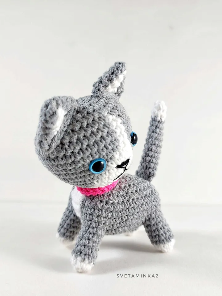 Crochet Kitten Pattern. Amigurumi Cat Pattern. Digital Download. PDF.