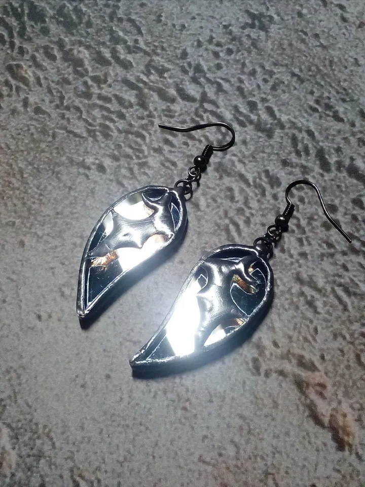 Glass black BAT mirror earrings, Goth black earrings, Halloween stained glass, Bat wings earrings, samhain