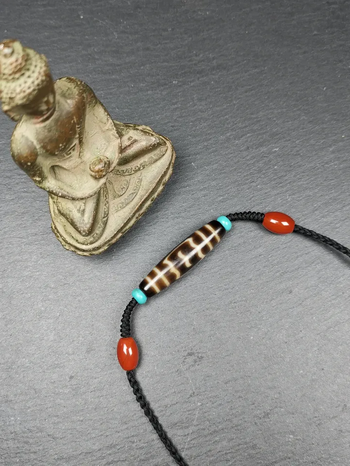 Gandhanra Tibetan Garuda Dzi Bead Necklace,Unique Buddha Amulet and Protection Jewelry