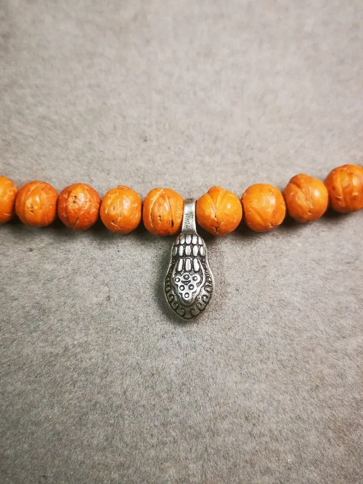 Gandhanra Handmade Buddhist Mala Counter Clip,Bum Counter Clip for Prayer Beads,Lucky Knot Shape,Mala Accessories