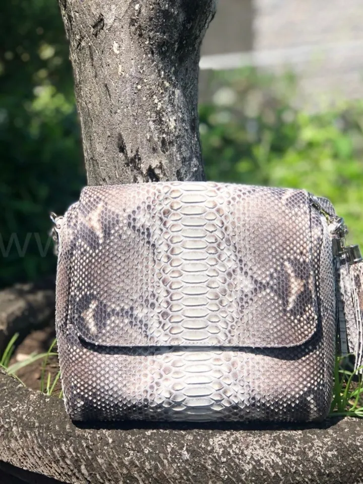 Genuine Python Skin Crossbody Bag Chain Tassel Snakeprint Bag Leather Woman Gray Free Shipping Handmade Summer Clutch Snake Skin Elegant Bag