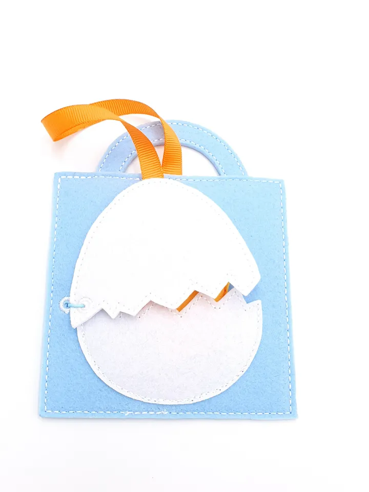 Chick in Egg Quiet Book Page ITH Embroidery Design, Hatching Egg Felt Activity Page, Peekaboo Toy Pattern, 4x4 Hoop