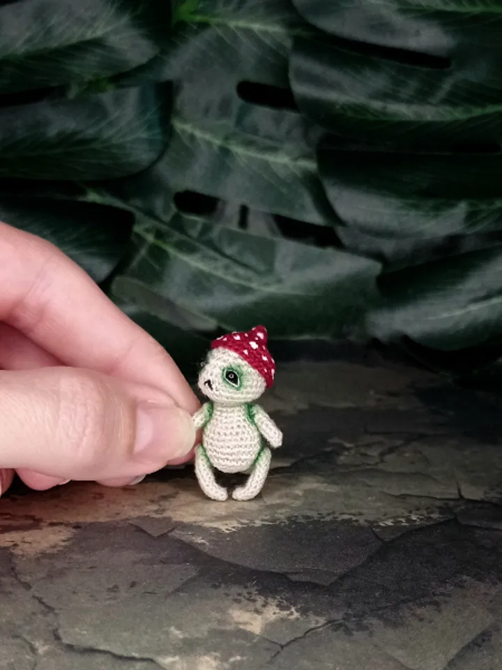 PDF crochet pattern mushroom doll. Crochet miniature pattern. Little mushroom toy pattern. DIY cute toy. Tutorial