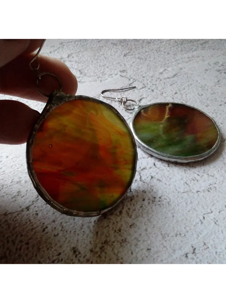 Stained glass green earrings, stainglass cute earrings, Dangle earrings, Geometric earrings, Round stained glass