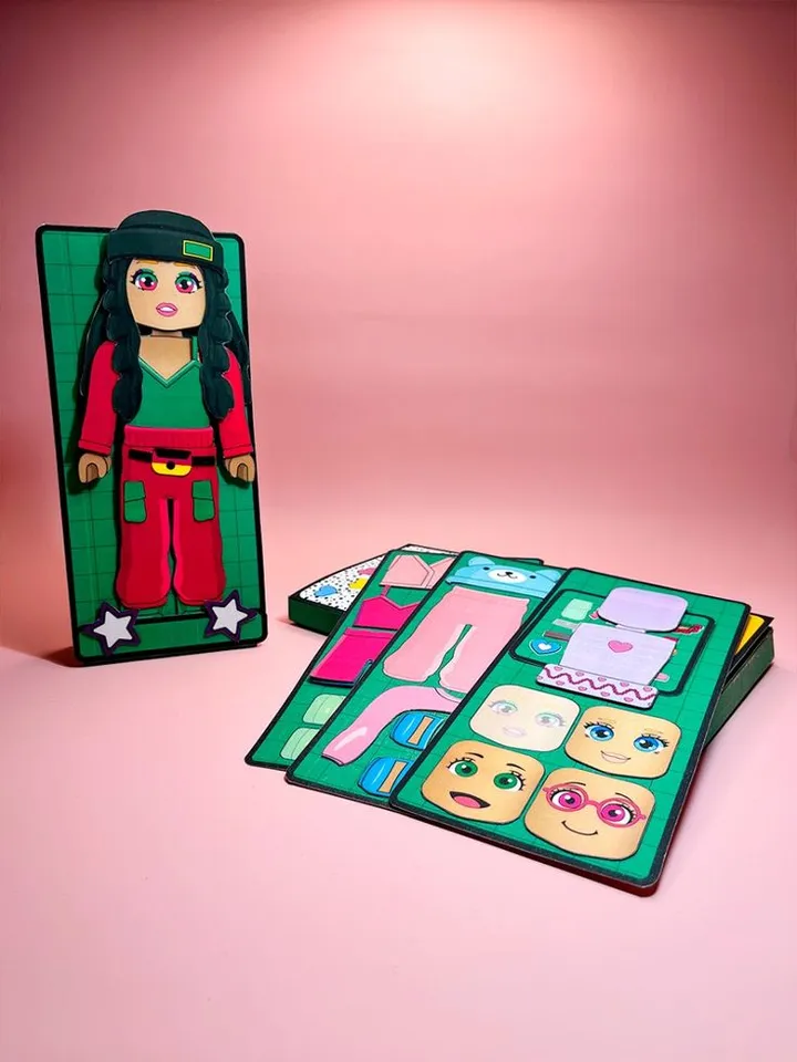 Roblox paper doll green