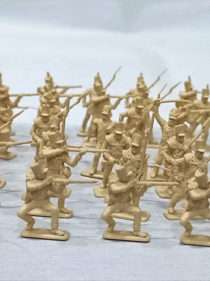 Italeri 1/72 Napoleonic War: British Infantry 1815 47 figures.