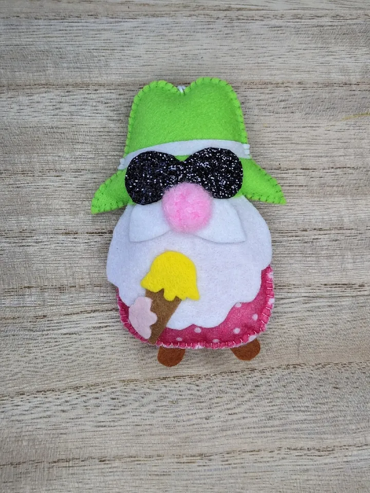 Holiday Gnomes, Felt Christmas Tree Decorations, Scandinavian Gnome, Christmas Gnomes, Swedish Gnome, Gnome with glasses, Set 3 toy