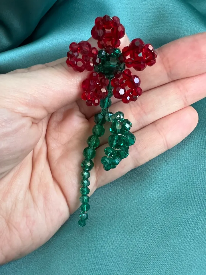 Floral Embellished Single Earring