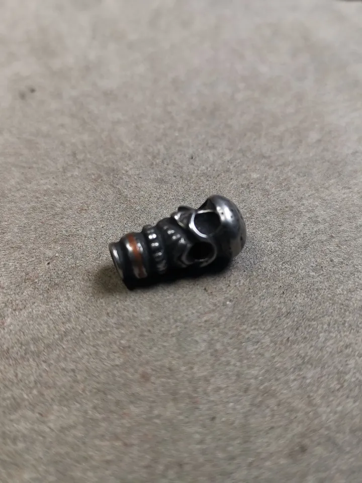 Gandhanra Tibetan Cold Iron Guru Bead,Skull Shape T-drilled 3-Hole Prayer Bead,Mala Bead,Connector Bead for Buddhist Bead Accessories