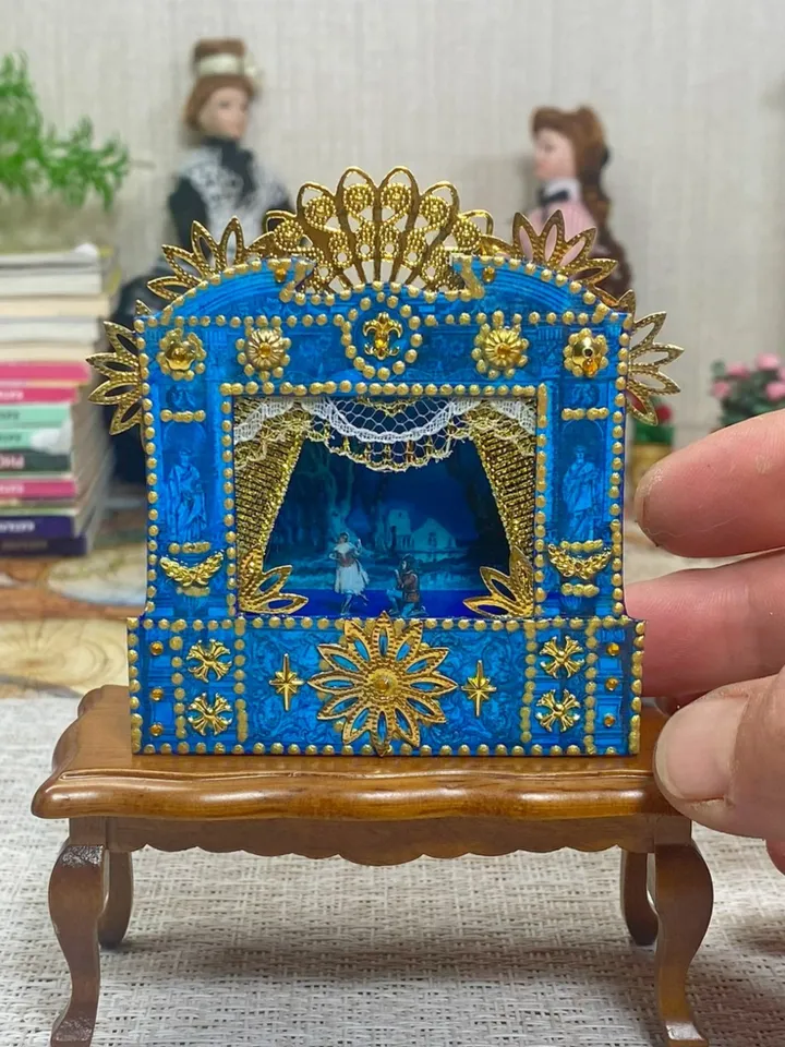 DIGITAL DOWNLOAD FOR PRINT. TUTORIAL.Video master class on creating a puppet theater.1:12