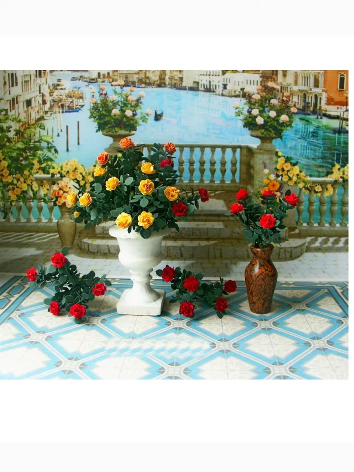 Rose bushes. Dollhouse miniature. 1:12. plants for a dollhouse.