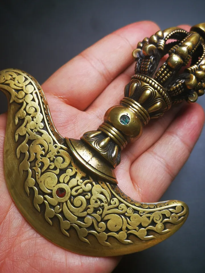 Gandhanra Antique Tibetan Amulet Ritual,Kartika(knife of the dakinis), Trantic Buddhism Dharma, Made of Brass,Agate