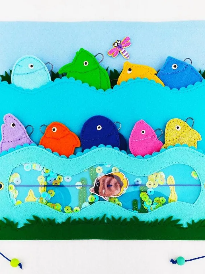 Cat and Fish quiet book PDF pattern & tutorials, Felt activity book for kids, Fishing quiet book template, Felt book ideas for toddler
