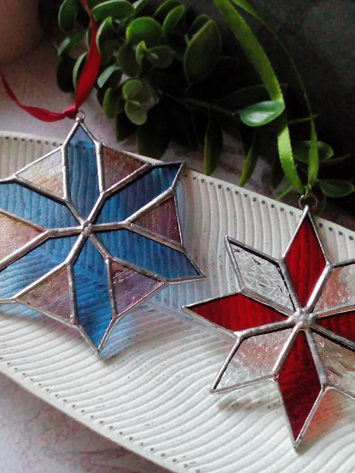 Set of 2 snowflake suncatchers, christmas ornaments, simple stained glass, Christmas decorations, Xmas tree star