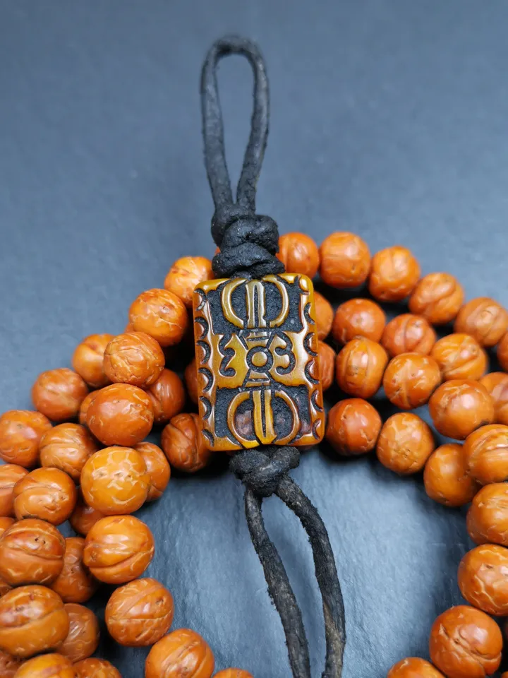 Yak Bone Carved Dorje Vajra Pendant Badge,Gandhanra Tibetan Buddhist Amulet,30 Years Old,0.87"