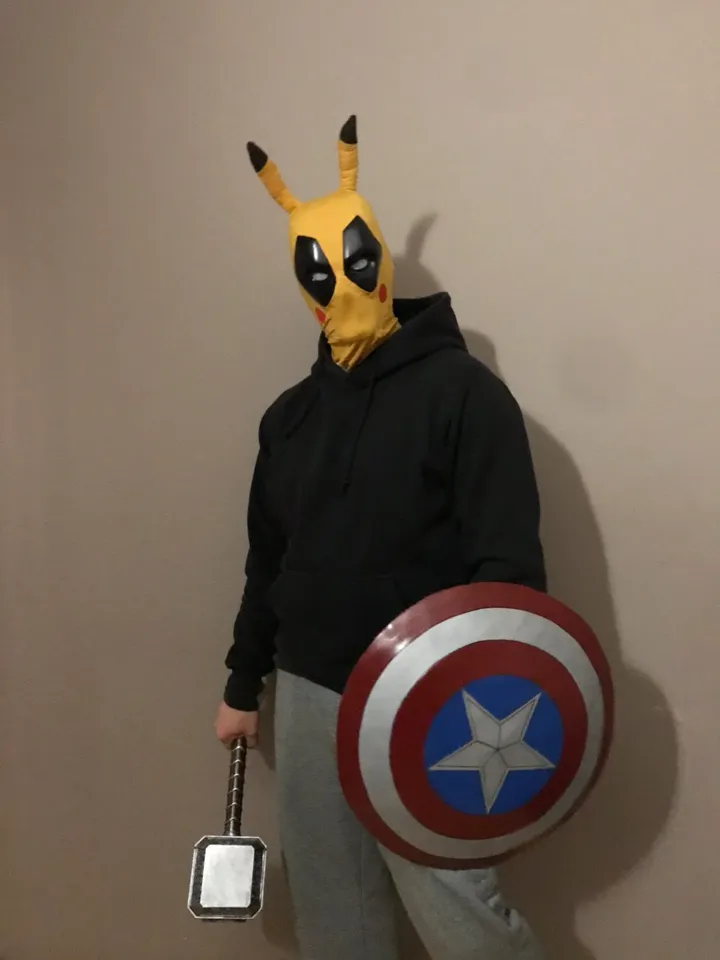 Deadpool Pikachu mask / Pikapool pokemon cosplay