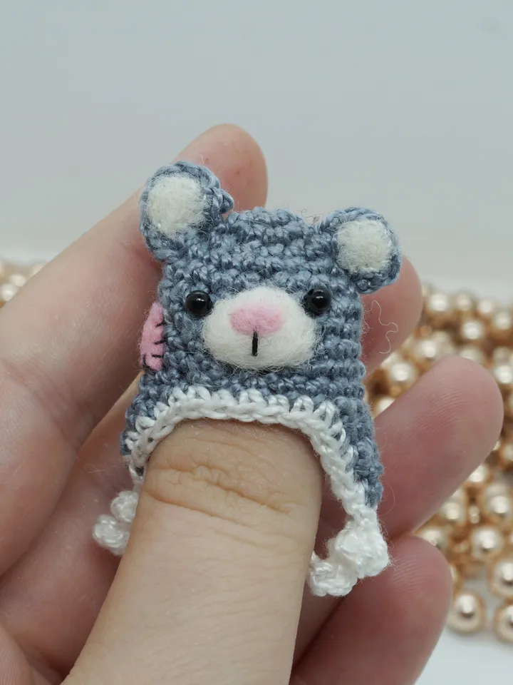 Miniature crochet hat for your toy, doll hat, will fit mice, raccoons and foxes from my shop, bear hat, cute hat, made to order